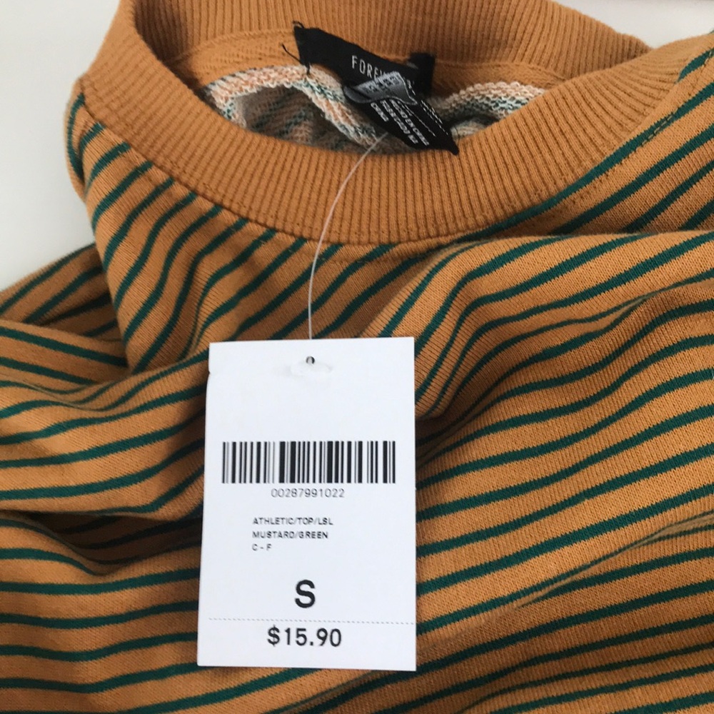 Cropped sweater - Picture 2 of 3